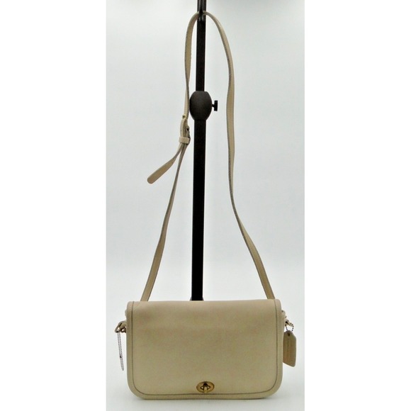 Coach Handbags - Vintage Coach Beige Leather Penny‎ Pocket Purse Crossbody USA M9N-9755